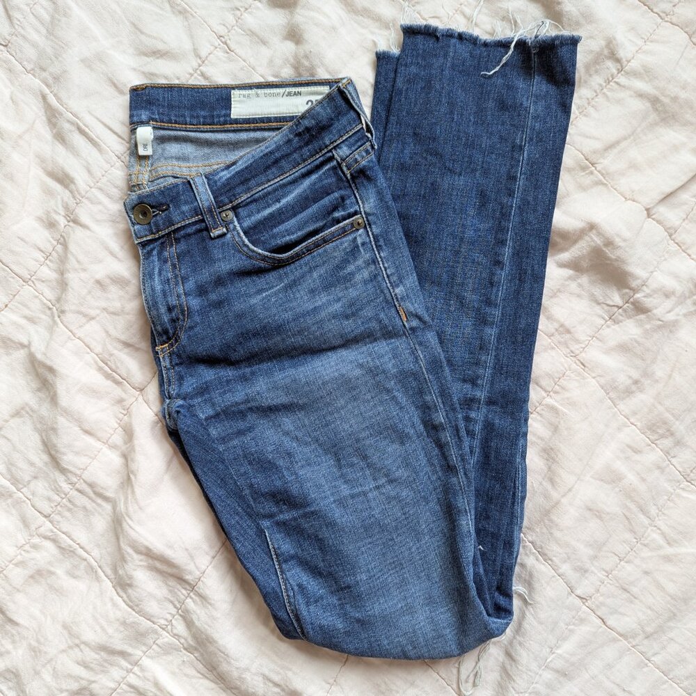 Rag & Bone Dre Low-Rise Slim Distressed Boyfriend Jeans